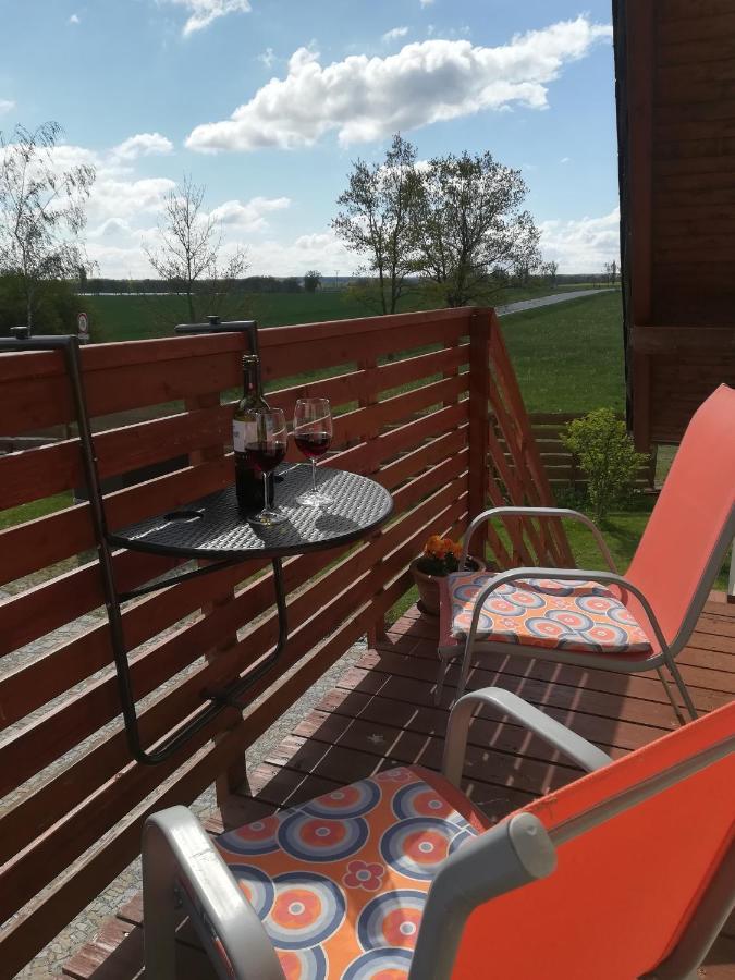 Apartman Life In Nature Jaronice Buitenkant foto
